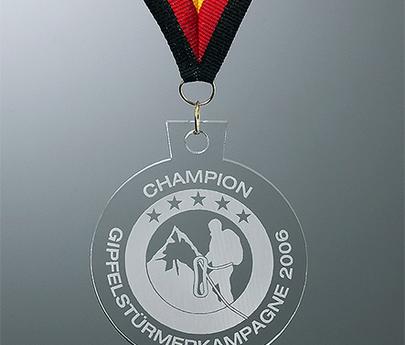 Гравировка на Оргстекле