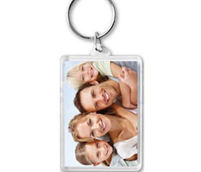 Брелок акриловый